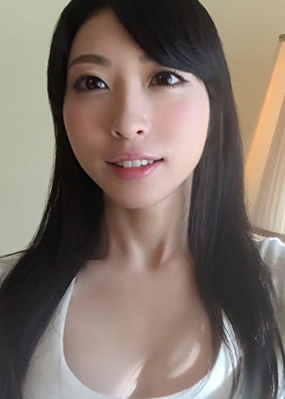 さゆ 26歳 人妻