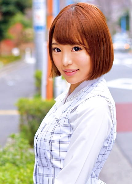 Kana（大手金融系企業経理部勤務）