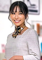 美容部員K
