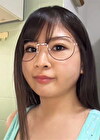 家族がいる家の中でも兄に従順な妹 れい