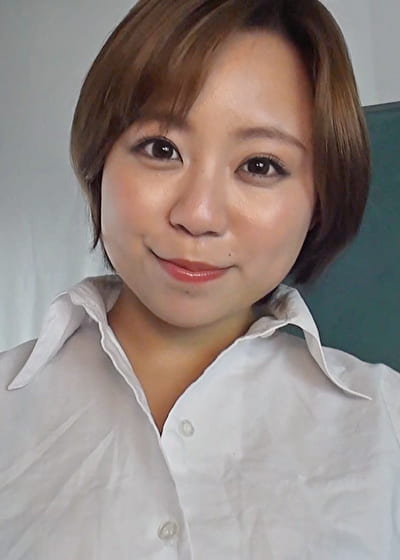 「童貞で性欲が止まりません！」と憧れの美人女教師に相談したらまさかのドエロ痴女で金玉すっからかんになるまでHなことをしてくれた！ 亜矢