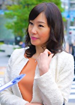 まるでモデル！ピンクの下着の似合う奇跡の50歳！！キスで顔が真っ赤になる可愛すぎる神宮寺さん
