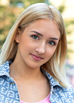 ソフィ・オティス 21歳 ハンガリー出身 ＃ナンパ ＃み ＃裸飲み ＃フェラ