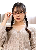 根暗な姉貴は俺のチ○ポに興味津々！？ 花守夏歩｜浴室