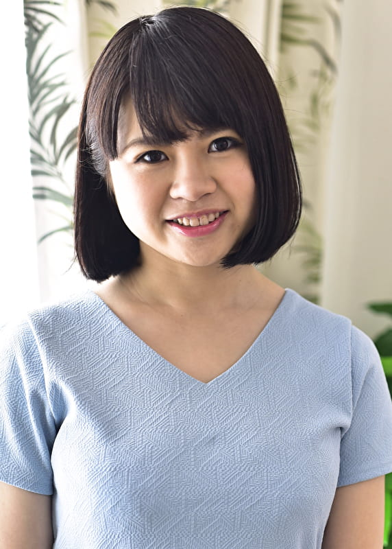 ゆりな
