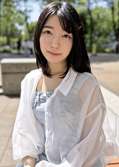 見た目は清楚で性欲強め！デカチン好きな未来の穴モテ娘 りな