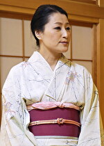 和服が似合う五十路妻に中出し