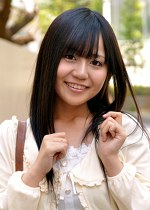 佐山あづみ