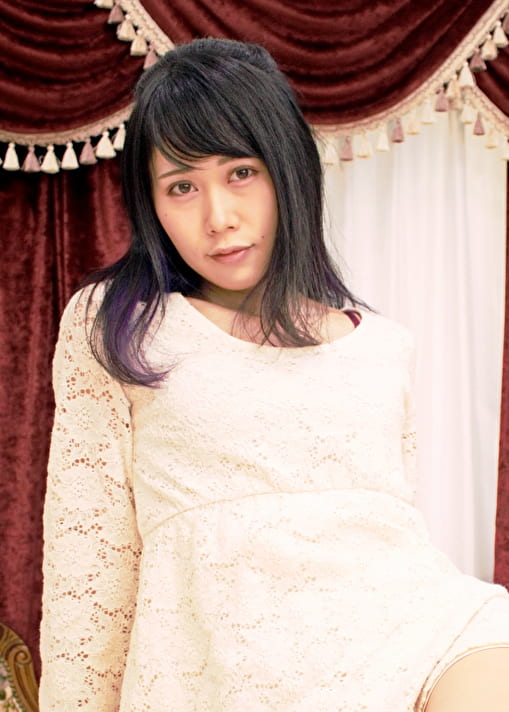 脱がずに魅せる女たち vol.14 釘町みやび