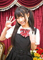 脱がずに魅せる女たち vol.17 灯月いつか