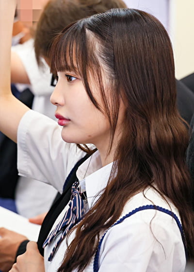 通学中の田舎J〇に強〇ビッグバンローター！ 2 何度絶頂しても止まらない激震波動にガニ股痙攣失禁！失禁汁アクメ電車は今日も通常運行してるけど？