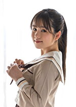 S-Cute あゆみ（21） 潮吹き娘の制服顔射エッチ