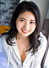 S-Cute えみ（23 ）喘ぎ声まで美人な女の子をデカチンで狂わせる