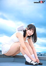 一度は妄想で侵したクラスメイト。名古屋育ち・Z世代の黒髪美少女 高星なぎさ AVデビュー