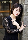 亡くなった旦那一筋で絶対に口説けないと噂の未亡人が配達員にオナニーを見られて、SEX三昧 MINAMO