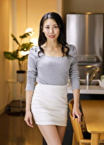 【人妻】トモミ