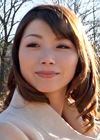 お母さんのこと･･･女として好き！息子の悲痛な告白に戸惑う母！子のキスに女を思い出した母、エスカレートする息子！二人の背徳行為はやがて妊娠中出し交尾に発展する･･･