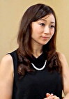 自分の気持ちに嘘はつけない！息子の悲痛な愛が母を動かす。戸惑い拒みながらも受け入れていく母が女に変わる瞬間！お互いの匂で狂いカラダを貪り続け濃厚肉体交尾！