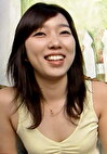 韓国の街角でナンパした黒髪美少女！マッサージのモニターと言うことでまれカラダを弄られなし崩し的にSEX突入！！