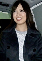 謝礼に釣られてついてきた若妻！のりだけでどんどんエッチな方向に！清楚に見えてみんなど淫乱！？