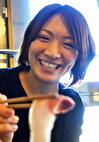 グルメリポートで謝礼もあるとついてきた専業主婦の欲求不満な奥さん！？嫌々言いながらも下着はぐっしょり！！地方の訳アリ奥さんはいつでもチポを。
