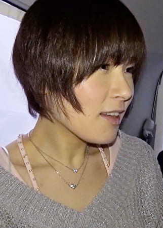 話をするだけで謝礼が出ると聞いていたのに･･･いきなり乳輪を見る会に！旦那に剃られて伸びかけのパイパンマコが恥ずかしい奥さんは電マで責められFカップ乳を揺らしてお漏らし！！！