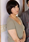 性欲を持て余す母は夫とのSEXに満足出来ていなかった･･･夫が出掛けた隙に息子に満たしてもらう変態淫乱母！