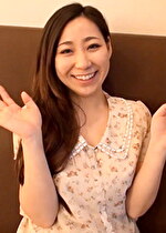 【素人・人妻】旦那とは仲がいいが仕事が忙しくエッチはご無沙汰！？久しぶりの快感に我慢出来なくてカラダを許してしまう･･･