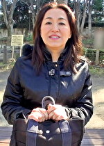 旦那しか知らない経験1名の五十路熟女さん。若い男性とSEXがしたくてAVに応募！男優の愛撫に幸せそうに快感に浸り痙攣絶頂SEXに酔いしれる！