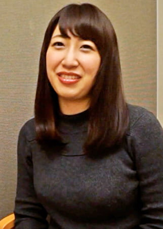 結婚2年目の若妻さんが旦那さんの浮気を疑いその腹いせにお試し不倫!?久しぶりの男性の愛撫に絶頂!