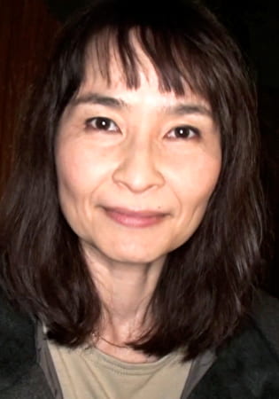 専業主婦の熟女奥様が今までSEXでイッたことがなく、AV男優にイカせてもらいたい！開発してもらいたい！と決意のAV出演！