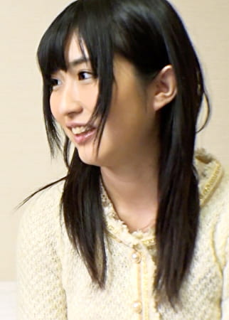 旦那が最近忙しくレスで欲求不満の若妻さんをホテルにみ不倫ごっこ遊びをしてみませんか！？一度キスしたらなし崩し的にホントの不倫SEX！？