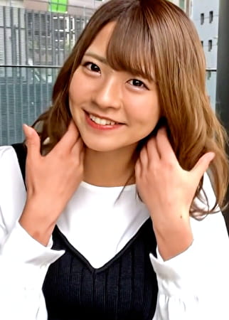 アイドル級！無邪気さ！性格の良さ！感度良好！屈託のない笑顔とちいパイだけどエロス溢れるカラダにハメ撮りぶっかけ！