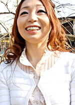 結婚20年の清楚系熟女が旦那との普通SEXに満足できず激しく情熱的なSEXを求めてAV出演！激しいキスから始まる情熱SEX！