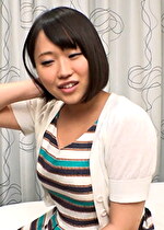 街行く清楚系奥様にインタビュー！年上旦那とのSEXに不満を抱える奥様は毎日でもしたいと性欲旺盛！他人棒で不倫疑似体験に感じまくりの中出しSEX！