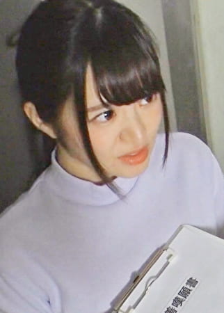 マンションの共有部での喫煙を注意しに隣人の部屋へ･･･引に部屋へまれやられてしまう人妻！