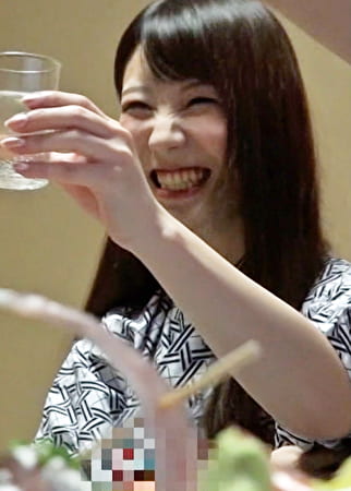 読者モデルのバイトの巨乳奥様を騙して＆ハメ撮りSEX！