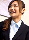 帰宅途中の素敵なOLさんをナンパしてAV鑑賞をお願い！もりマン弄られ電マで昇天イキ！