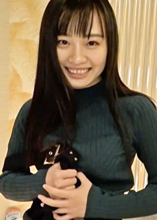 無邪気キャラ全開、身振り手振りがとにかく可愛い黒髪美少女と個撮テイでラブホでハメ撮り！食生活は肉を食べないヴィーガンだけど男にたいしては肉食美少女！