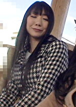 【素人】鬼川温泉の足湯でナンパした美女ふたり組と意気投合して露天風呂付の宿に誘ってみると･･･警戒心ゼロで混浴SEX！
