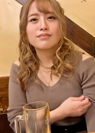 見た目ギャル24歳学校の先生と居○屋デートから個撮テイでラブホでハメ撮りSEX！
