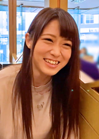 トリマー専門学校に通うホンワカした雰囲気の美○女と個撮テイでラブホにイン！ボディタッチになし崩し的のハメ撮りSEX！