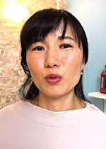 【素人・熟女】地味で真面目そうな天然系五十路熟女のAV初撮り映像！旦那の他に彼氏がふたりいる淫乱熟女が激しいSEXを求めて本能丸出しSEX！