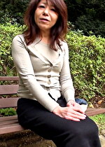 【素人・熟女】10年ぶりのSEXに期待に胸を膨らませてAV出演！遅咲き熟女のむっつり本気の官能中出しSEX！