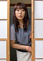 【素人・熟女】教えの父の愛撫に堕ちて･･･巨乳を揉みしだかれ感じてしまう熟女先生！？に顔射SEX！