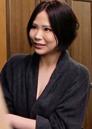 まさかの訪問者！欲求不満のカラダは4Pに快楽堕ち！連続ぶっかけSEX！