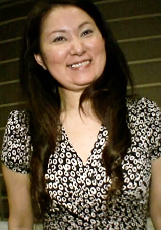 毎週でもエッチしたい肉欲暴走熟女の初撮りAV出演！したくて我慢出来ないしろーと熟女のドスケベSEX！