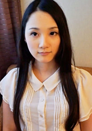 旦那のSEXが早く満足出来ない若妻さんがお小遣い稼ぎと欲求不満解消にAV出演！旦那と違う濃厚SEXにイキまくる不貞妻！