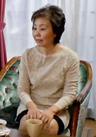 夫婦円満の秘訣は激しいSEX！お隣さんの熟年夫婦が非日常の淫乱SEX！