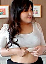 【素人・熟女】ムッチリボディの五十路熟女が潮吹き快楽SEXに溺れイキまくる！